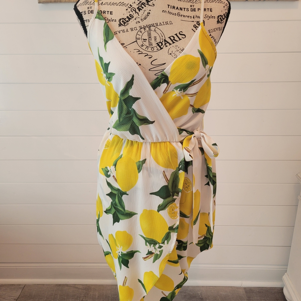 Dream of Me Lemon Print Faux Wrap High-Low Sz. Small